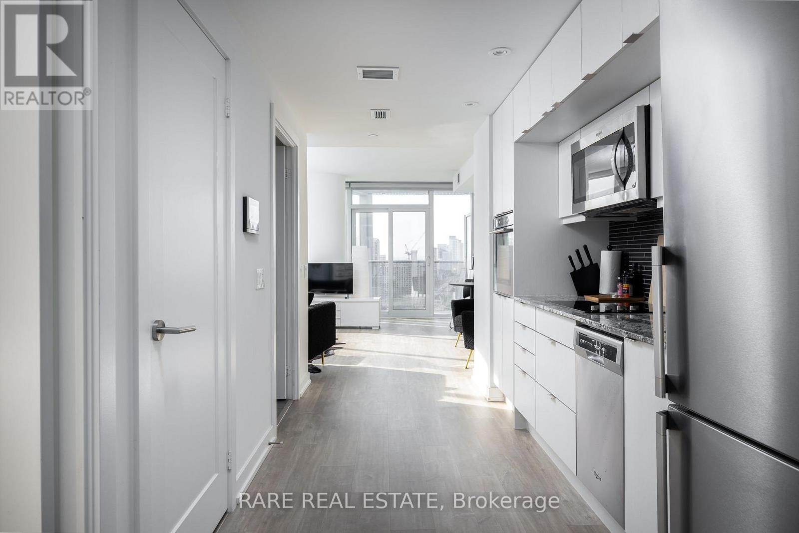 2510 - 10 York Street, Toronto, Ontario  M5J 0E1 - Photo 3 - C12726114