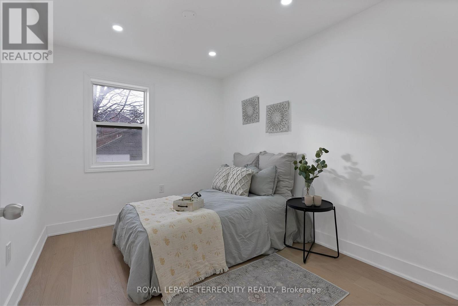 40 Leroy Avenue, Toronto, Ontario  M4J 4G8 - Photo 18 - E12726034