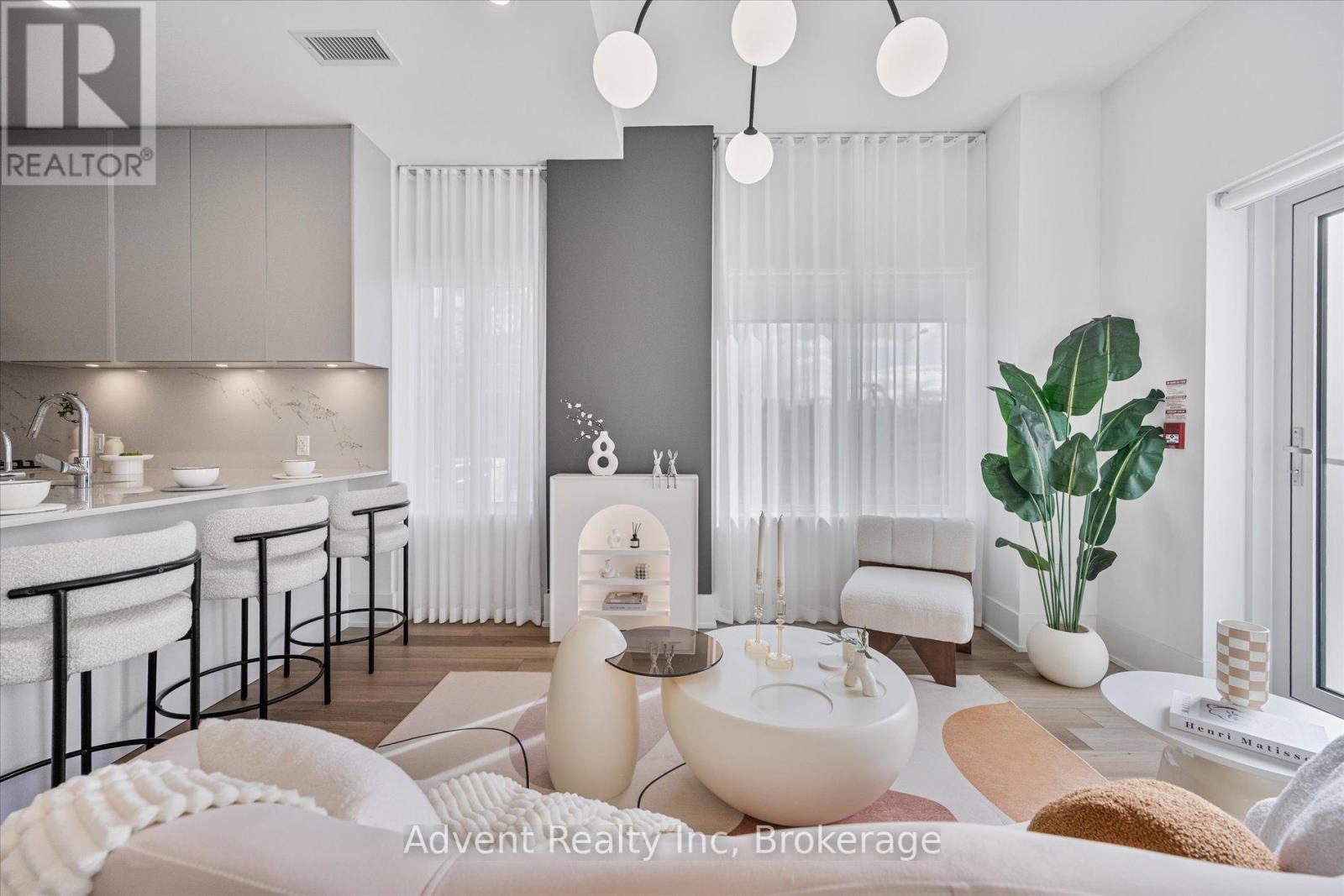 127W - 8 CEDARLAND DRIVE, Markham, Ontario