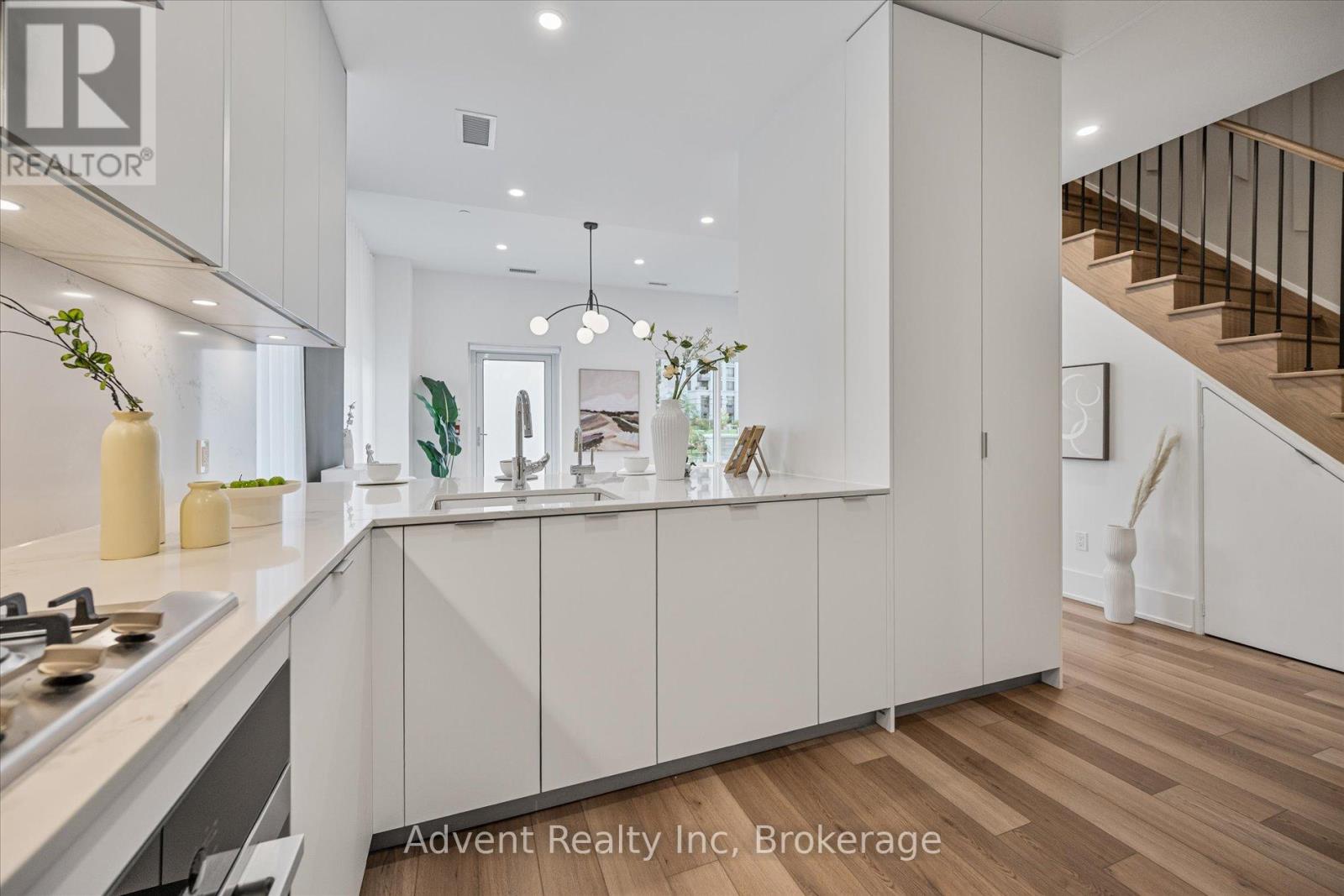 127w - 8 Cedarland Drive, Markham, Ontario  L6G 0H4 - Photo 13 - N12725984