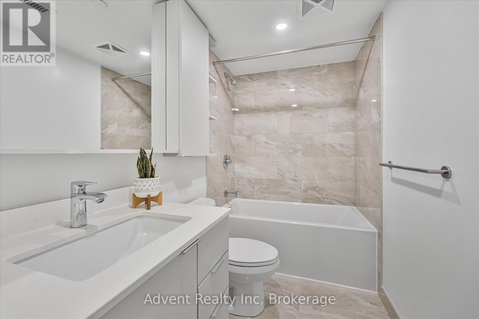 127w - 8 Cedarland Drive, Markham, Ontario  L6G 0H4 - Photo 22 - N12725984