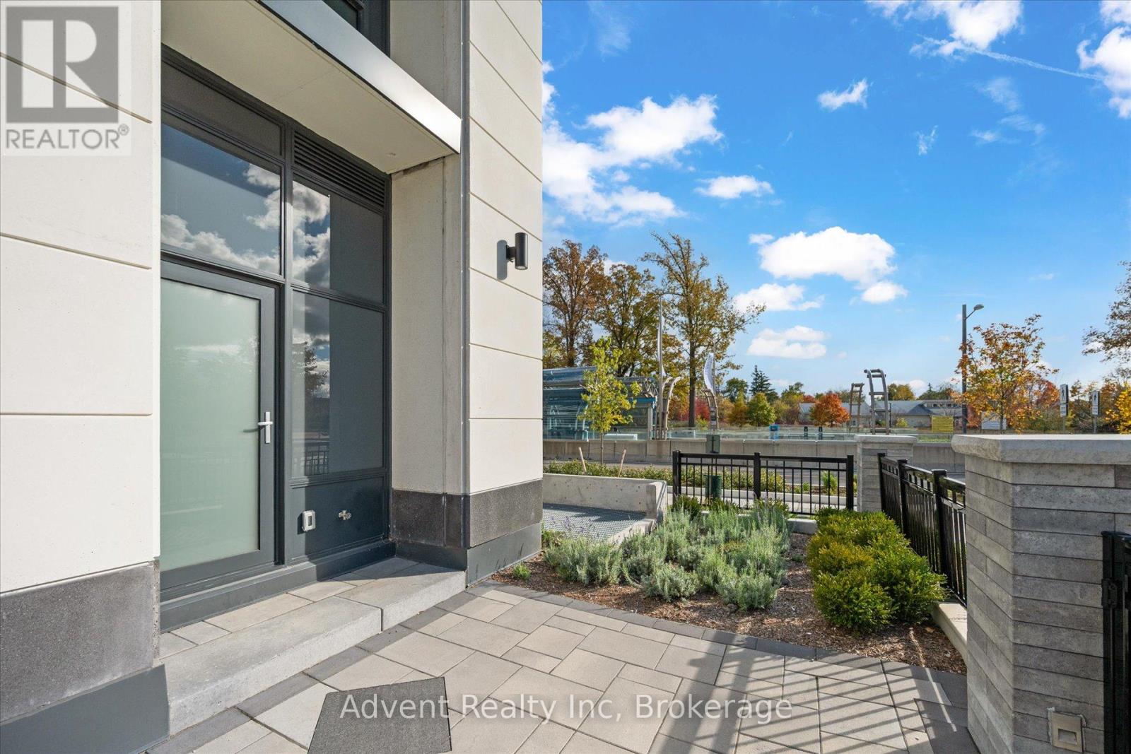 127w - 8 Cedarland Drive, Markham, Ontario  L6G 0H4 - Photo 36 - N12725984