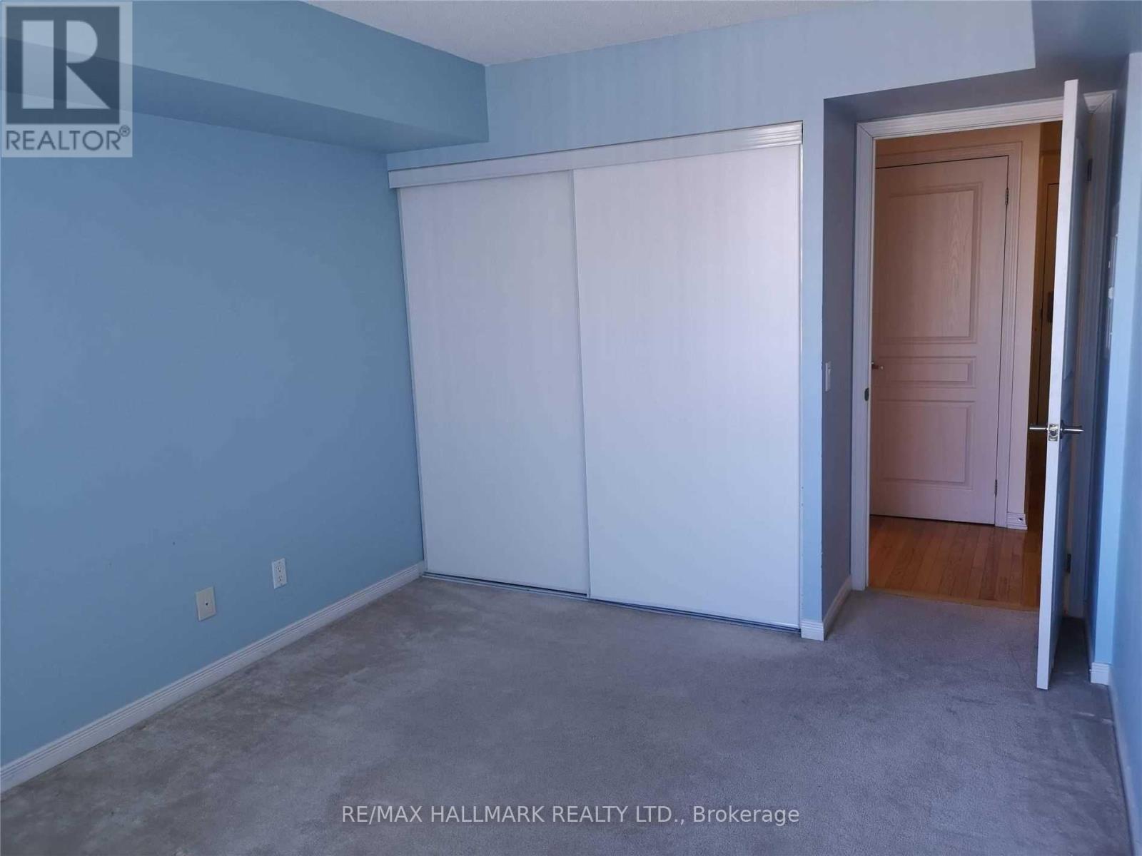 1210 - 310 Red Maple Road, Richmond Hill, Ontario  L4C 0T7 - Photo 9 - N12726032