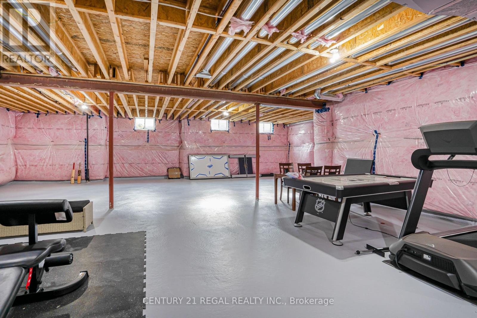 15 Ballanview Court, Whitchurch-Stouffville, Ontario  L4A 4W9 - Photo 42 - N12726068