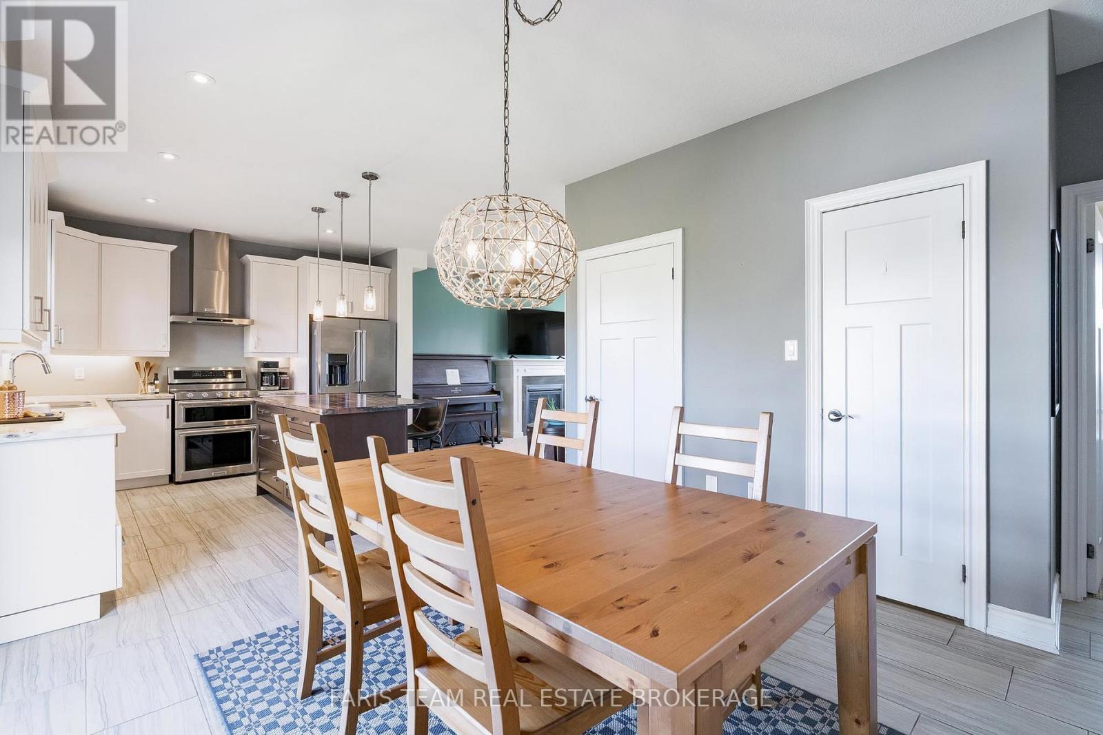 12 Grace Crescent, Oro-Medonte, Ontario  L0K 2G1 - Photo 14 - S12723862