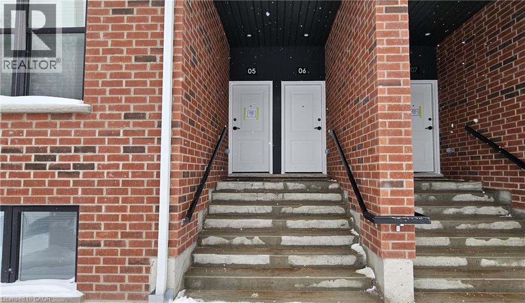 31 Mill Street Unit# 5, Kitchener, Ontario  N2G 0G6 - Photo 2 - 40800698