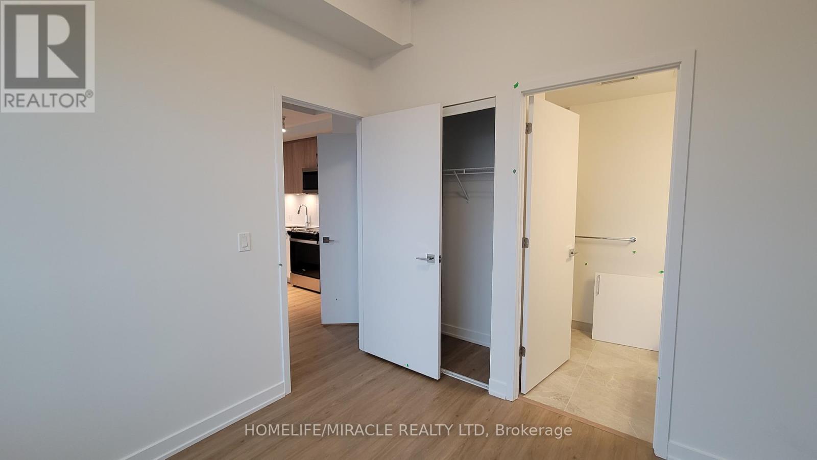 608 - 500 Plains Road E, Burlington, Ontario  L7T 2E1 - Photo 17 - W12725972