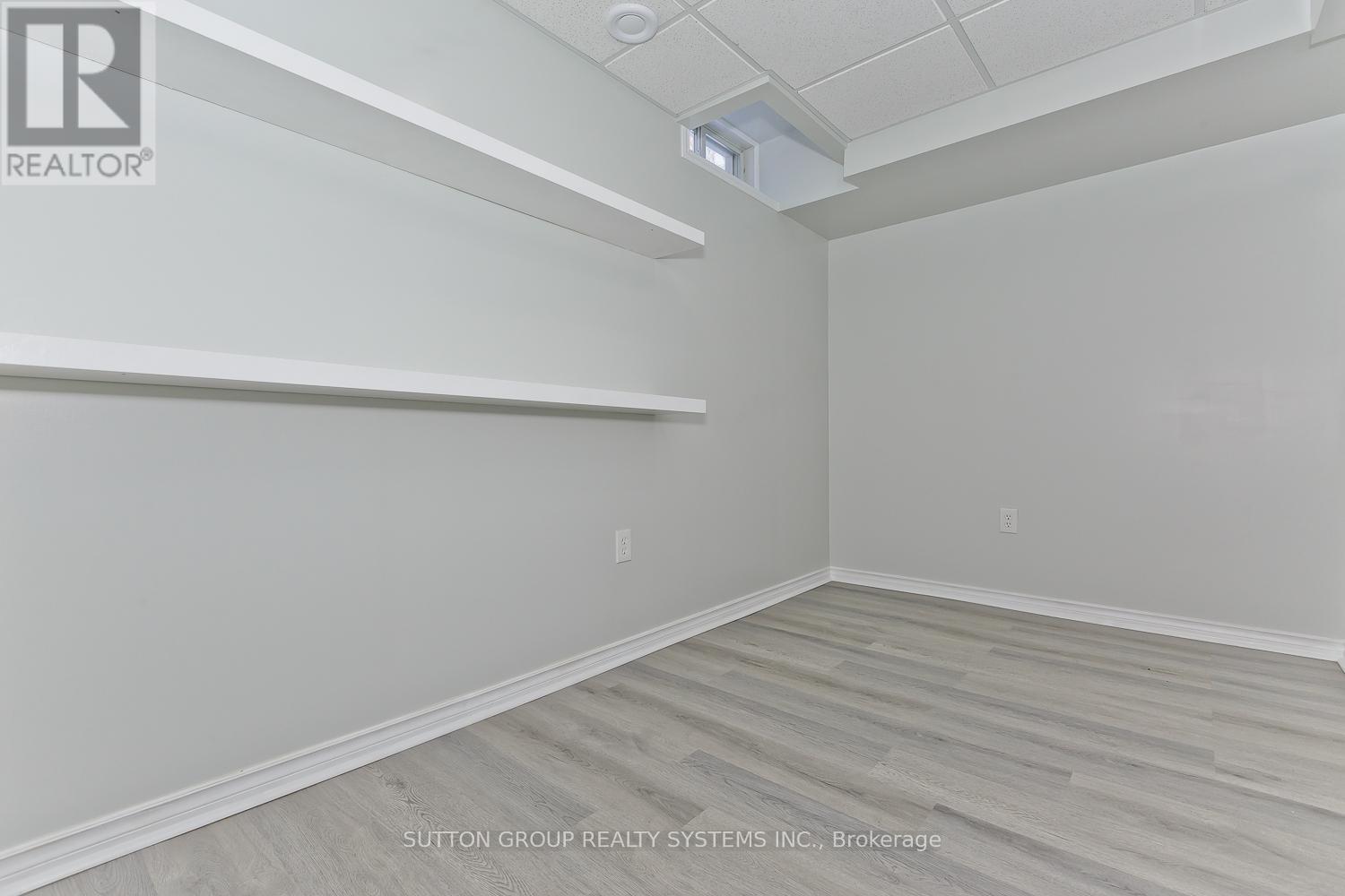 3945 Foxwood Avenue, Mississauga, Ontario  L5N 7V4 - Photo 36 - W12725988