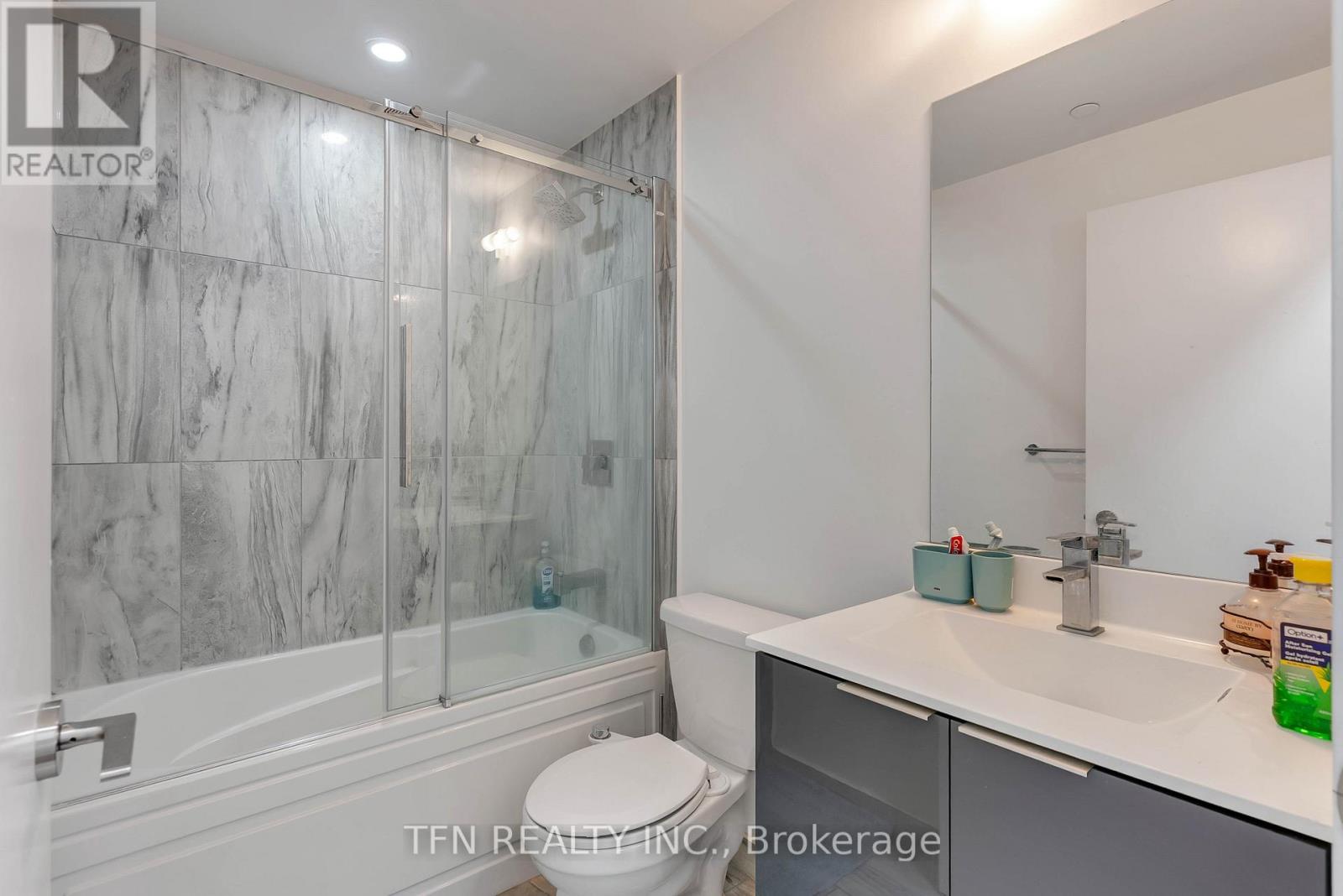 3107 - 20 Shore Breeze Drive Se, Toronto, Ontario  M8V 0C7 - Photo 10 - W12726002