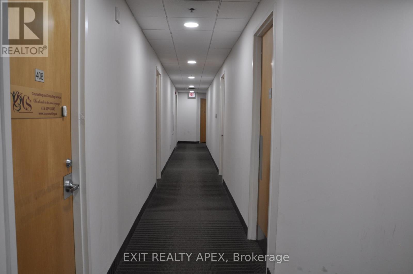 403 - 2250 Bovaird Drive E, Brampton, Ontario  L6R 3J5 - Photo 5 - W12726010