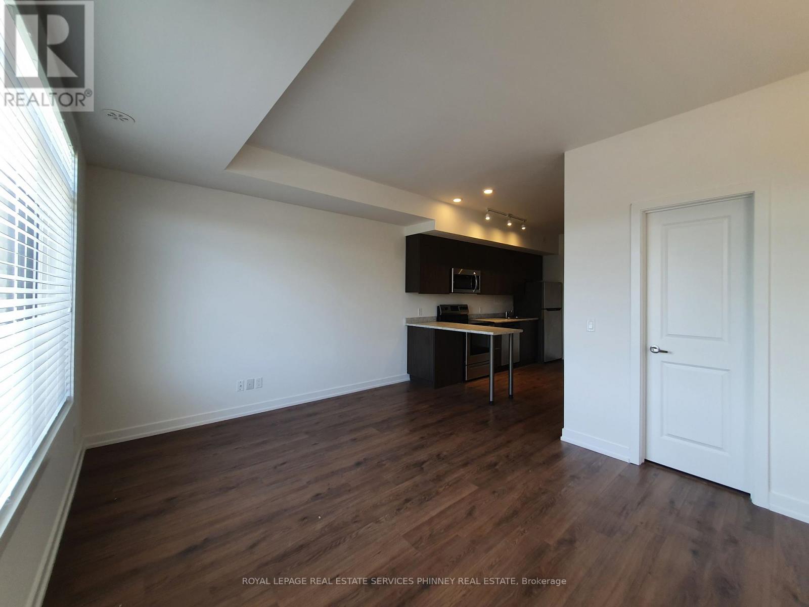 325 - 3078 Sixth Line, Oakville, Ontario  L6M 4J9 - Photo 5 - W12726028