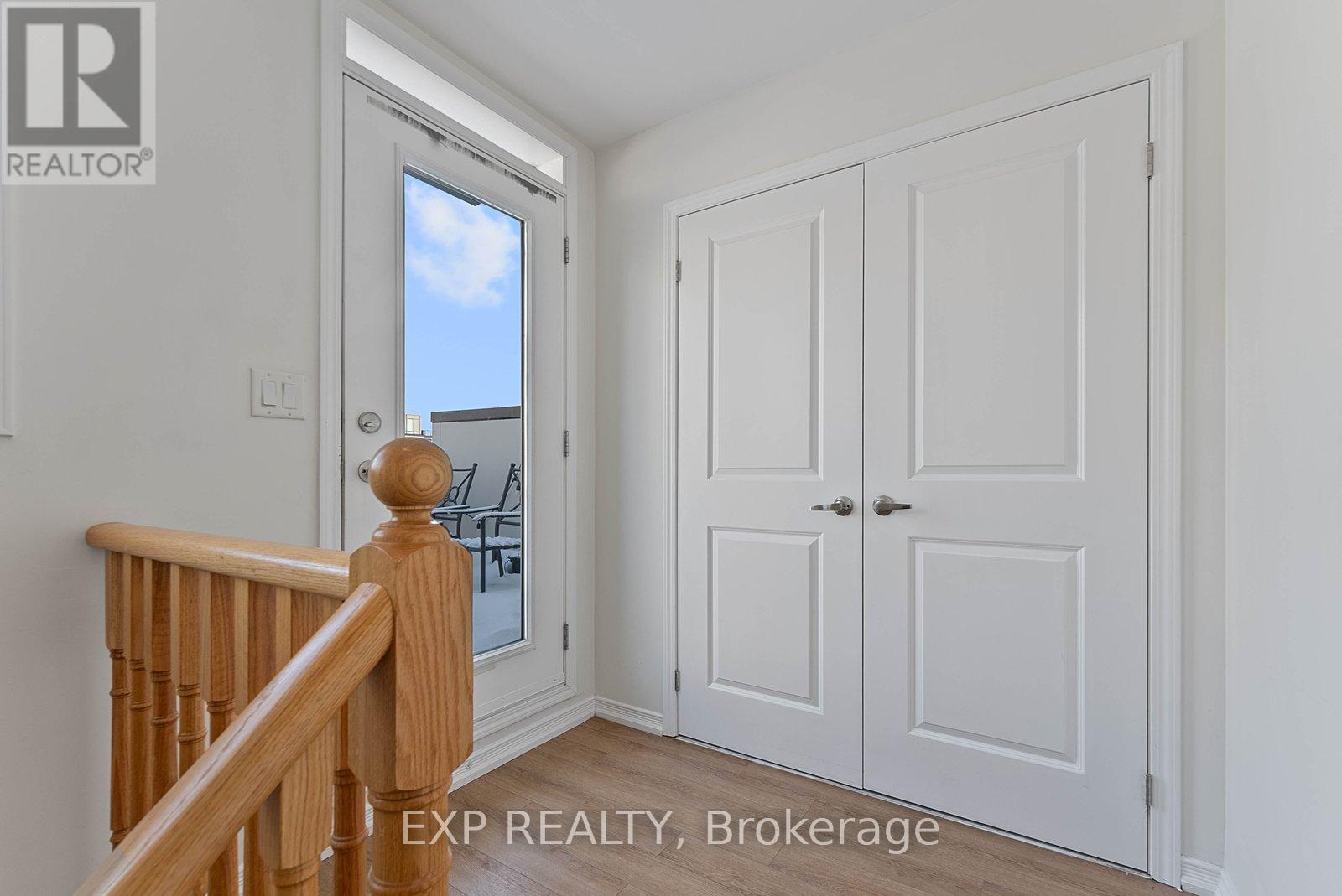 106 - 32 Fieldway Road, Toronto, Ontario  M8Z 3L2 - Photo 9 - W12726044