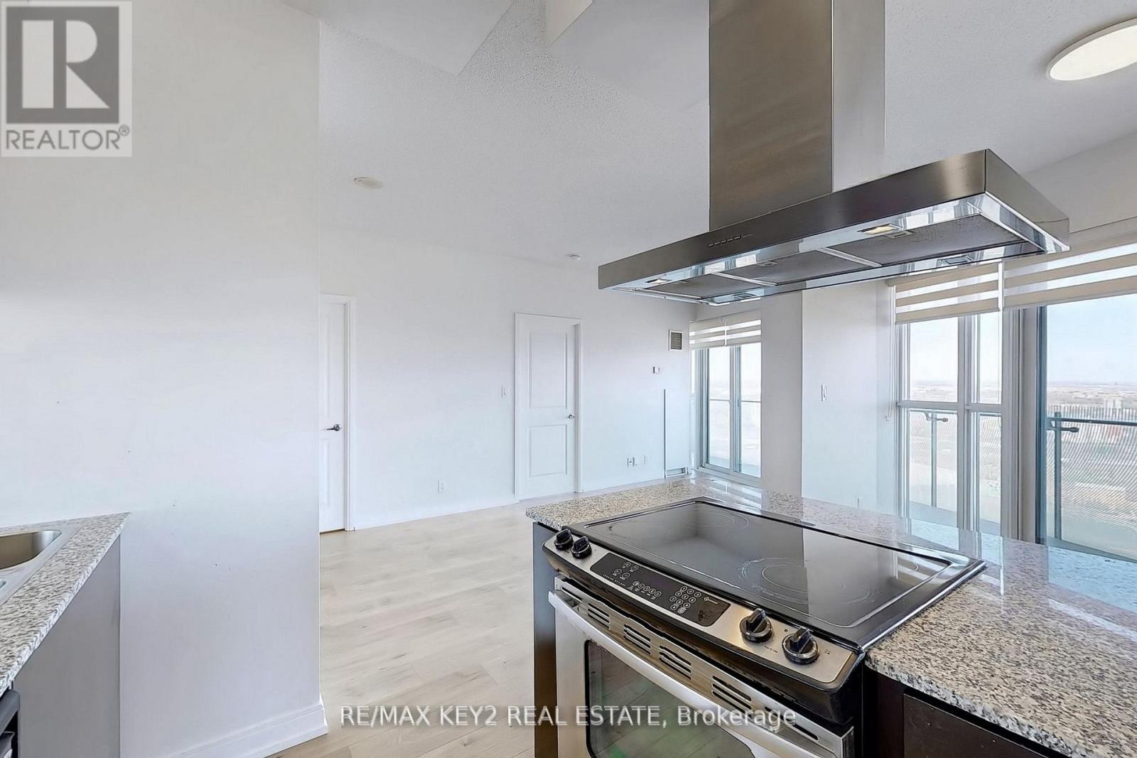 4201 - 50 Absolute Avenue, Mississauga, Ontario  L4Z 0A8 - Photo 10 - W12726048