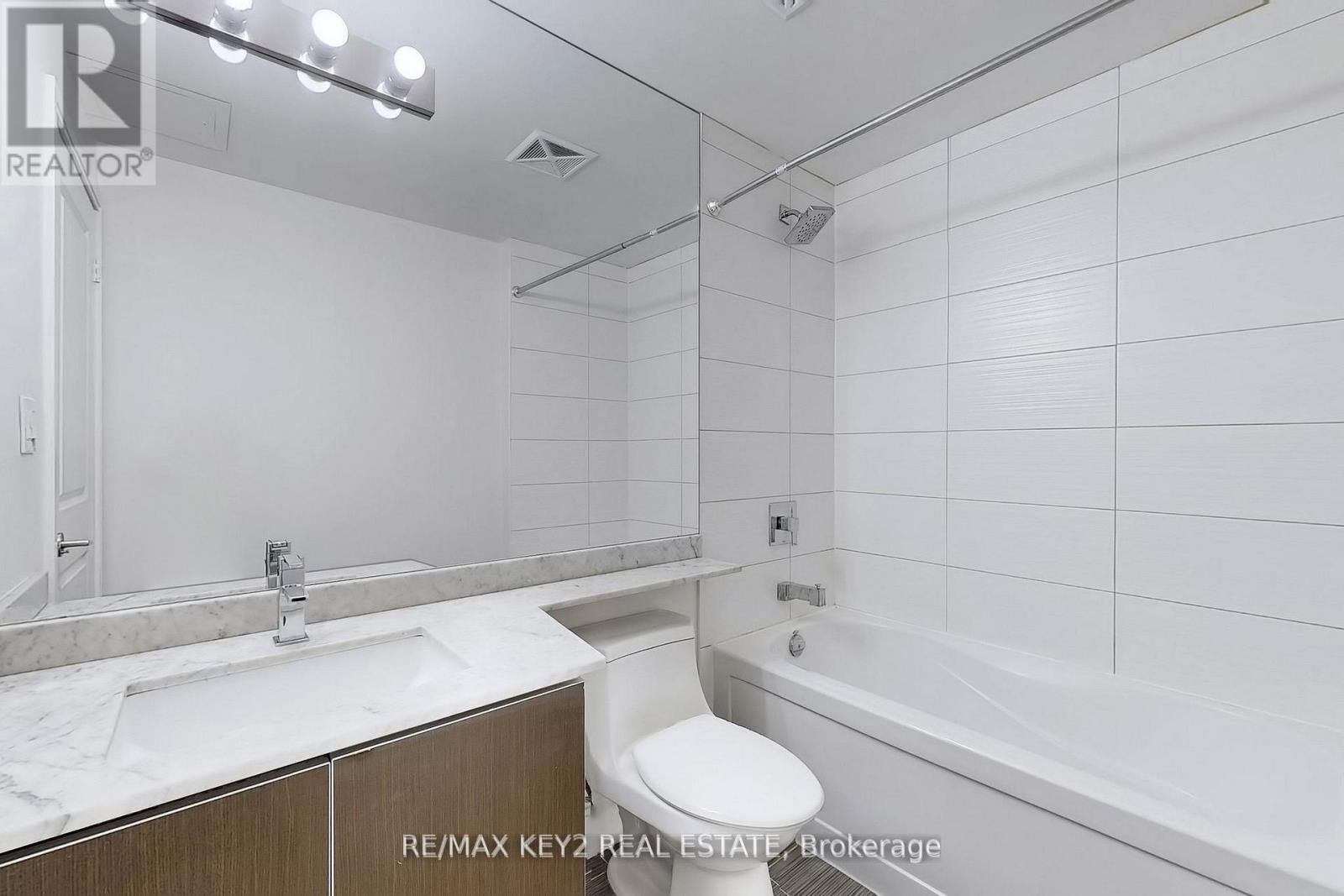 4201 - 50 Absolute Avenue, Mississauga, Ontario  L4Z 0A8 - Photo 17 - W12726048