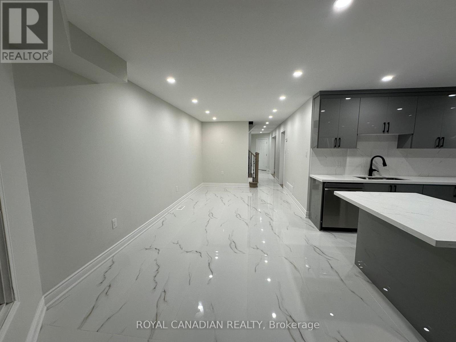 17 Trammell Lane, Brampton, Ontario  L6Y 4J3 - Photo 12 - W12726054