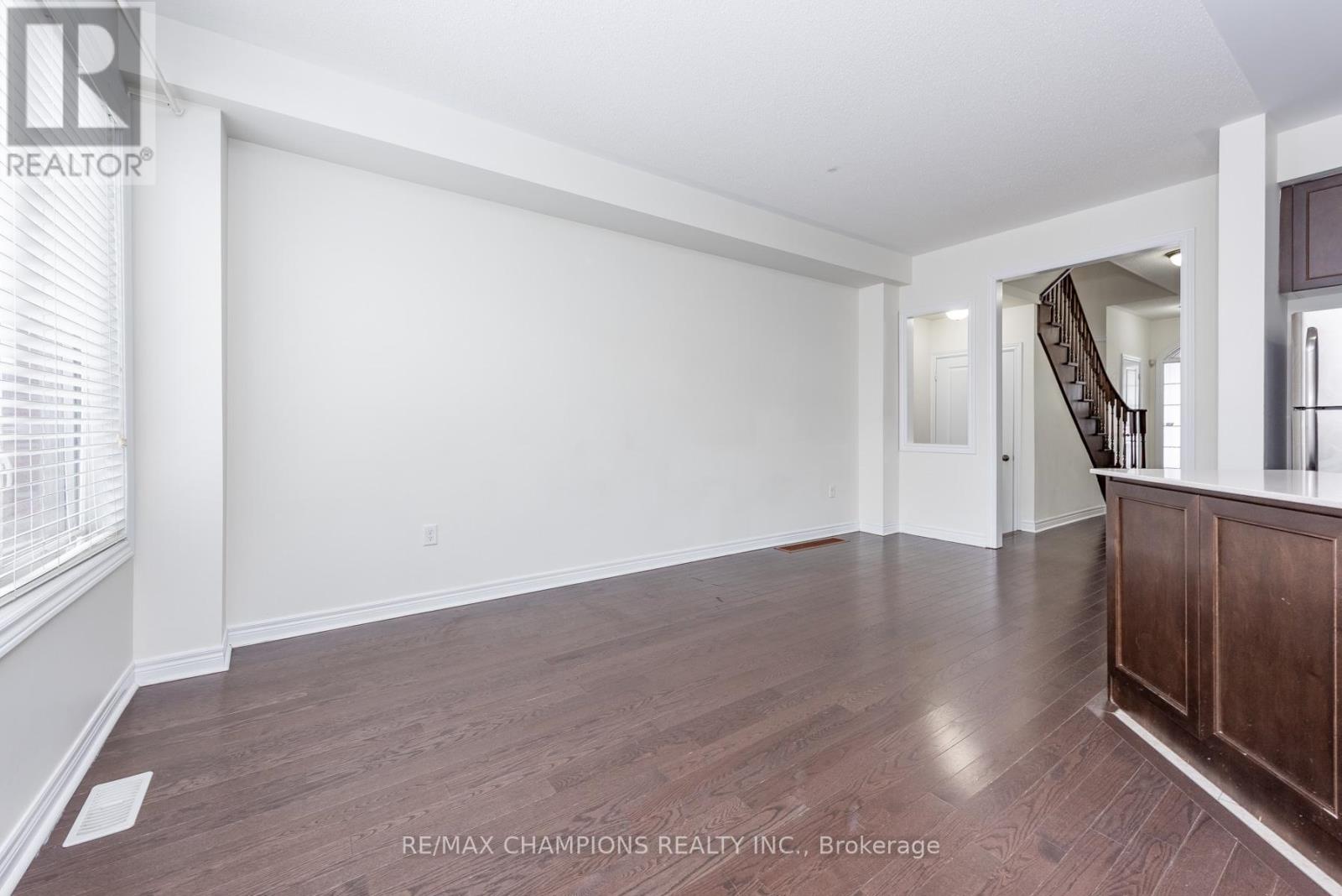 64 Pennycross Crescent, Brampton, Ontario  L7A 4M1 - Photo 16 - W12726106