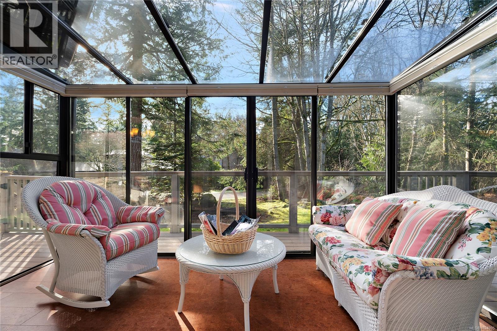 32 1255 Wain Rd, North Saanich, British Columbia  V8L 4R1 - Photo 4 - 1024095