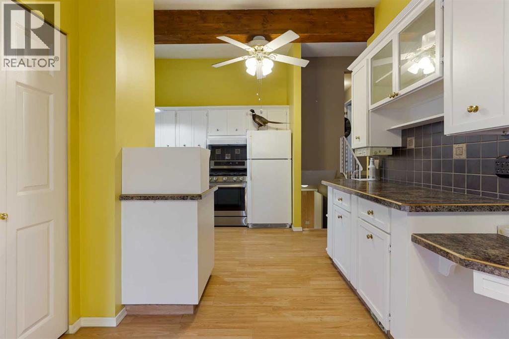 2035 19 Avenue N, Lethbridge, Alberta  T1H 4G4 - Photo 5 - A2280785