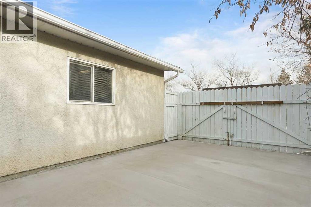 2035 19 Avenue N, Lethbridge, Alberta  T1H 4G4 - Photo 38 - A2280785