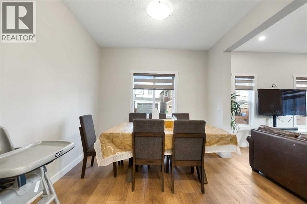7 Homestead Circle Ne, Calgary, Alberta  T3J 5R6 - Photo 8 - A2272001