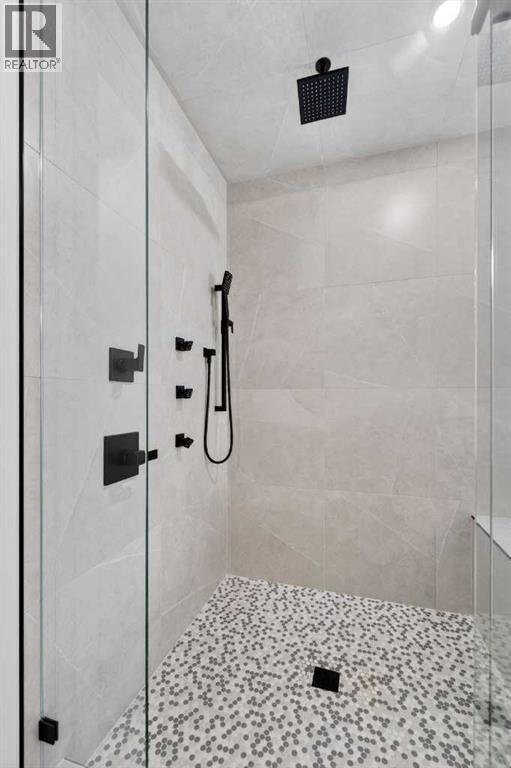 95 South Shore Road, Chestermere, Alberta  T1X 2S2 - Photo 25 - A2279922