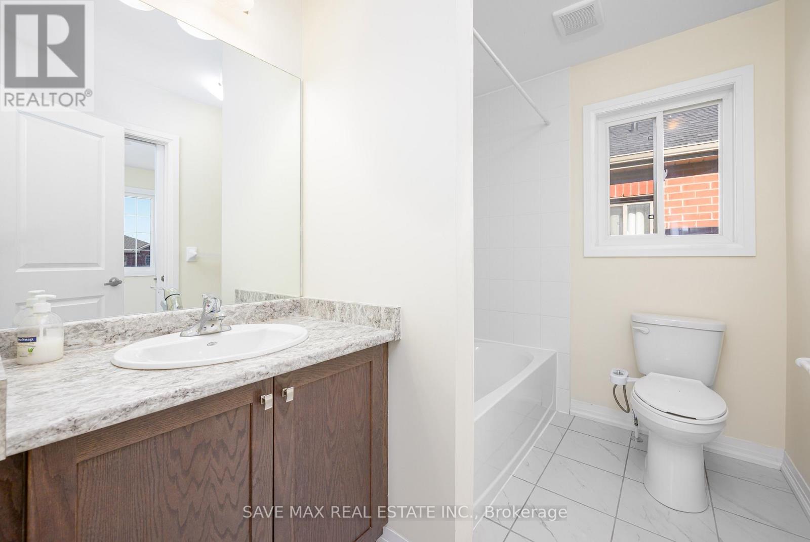 43 Carew Boulevard, Kawartha Lakes, Ontario  K9V 0P7 - Photo 35 - X12725982