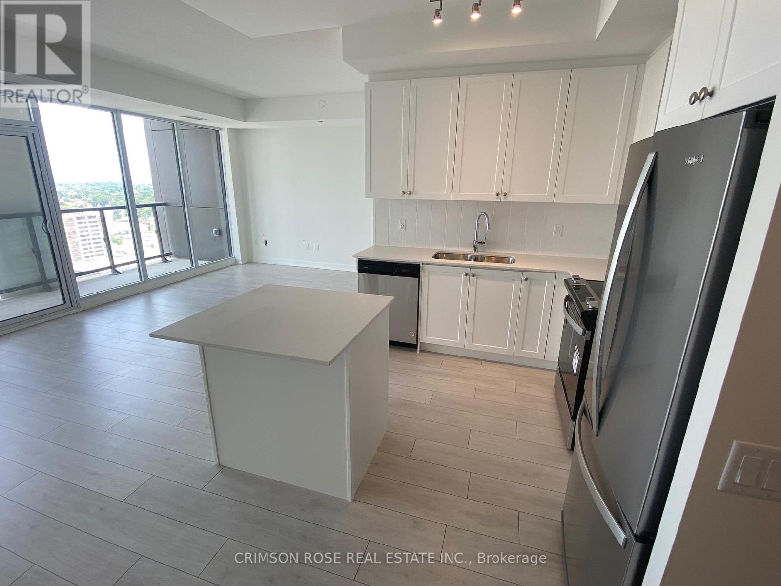 2210 - 55 Duke Street, Kitchener, Ontario  N2H 0C9 - Photo 3 - X12725986