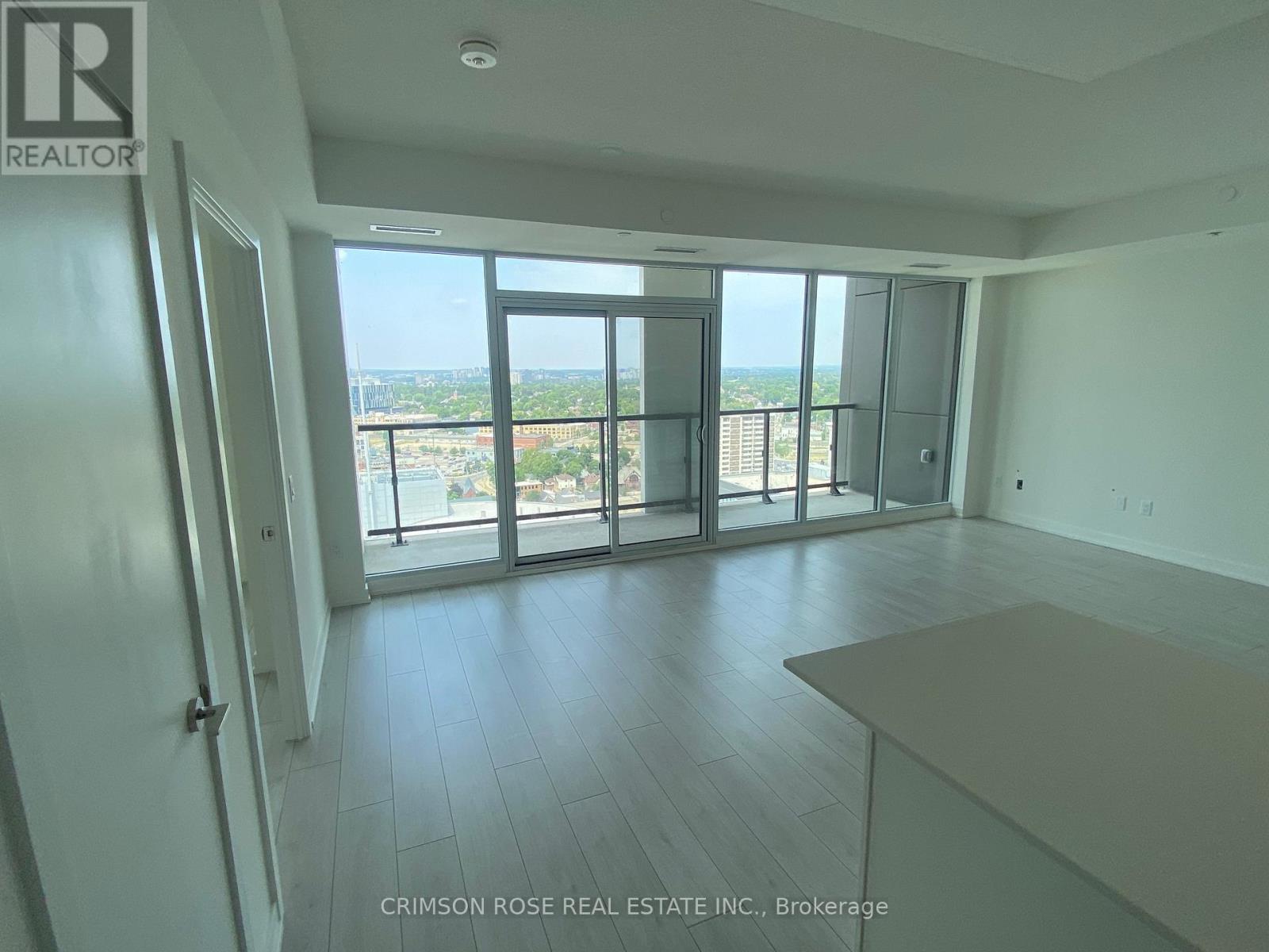 2210 - 55 Duke Street, Kitchener, Ontario  N2H 0C9 - Photo 4 - X12725986