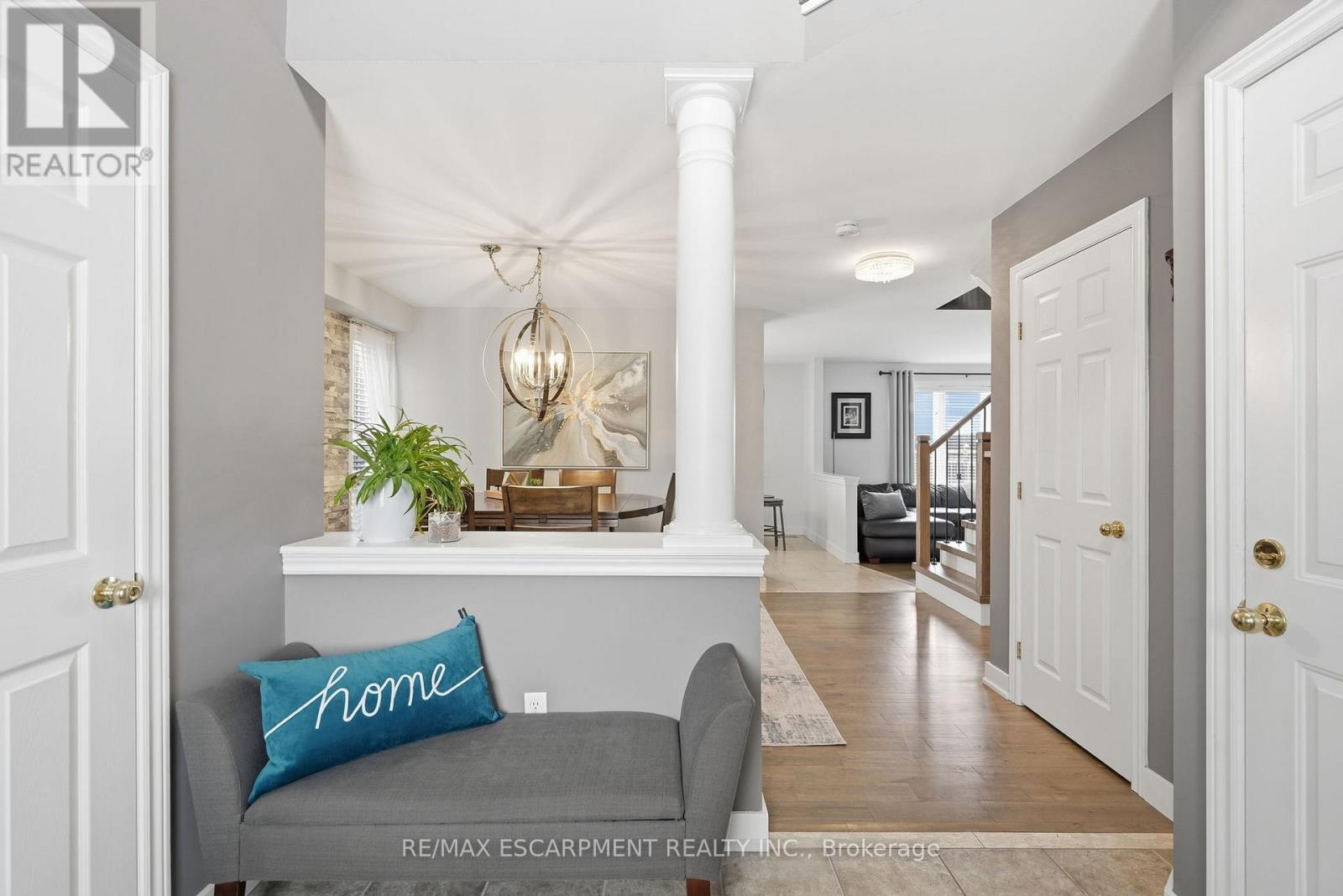 39 Wilbur Drive, Hamilton, Ontario  L0R 1C0 - Photo 5 - X12726076