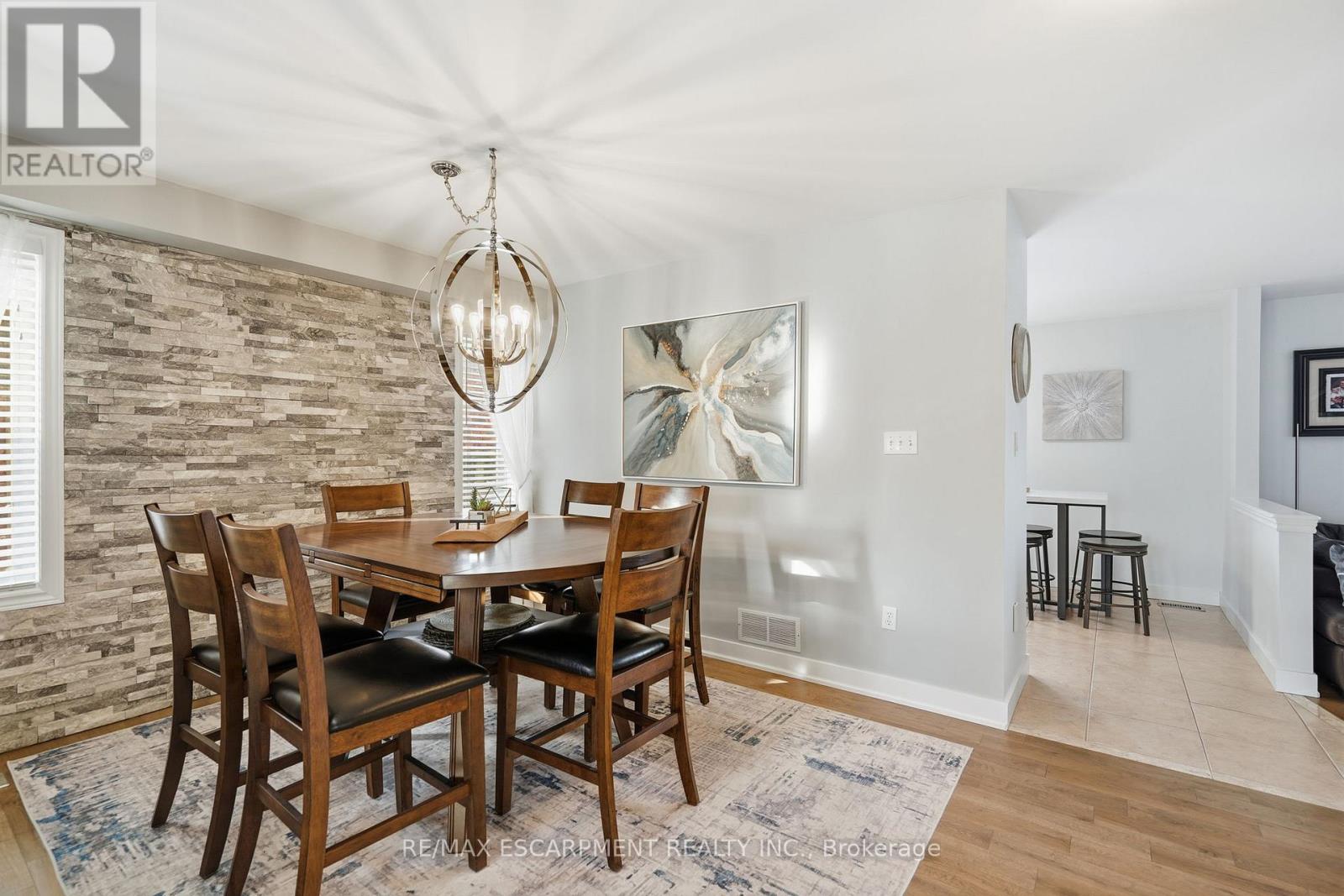 39 Wilbur Drive, Hamilton, Ontario  L0R 1C0 - Photo 8 - X12726076