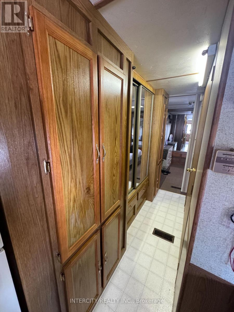 131 - 164 Lone Pine Road, Georgian Bay, Ontario  L4L 9E7 - Photo 26 - X12726116