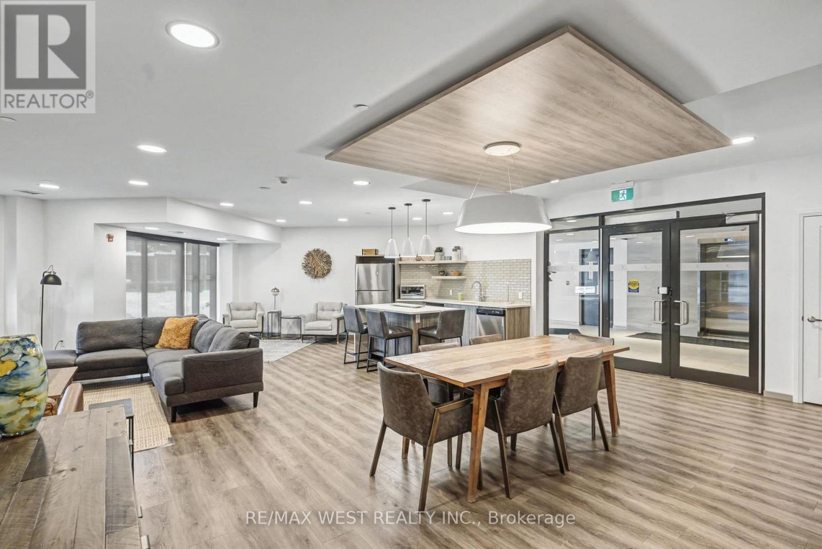 308 - 332 Gosling Gardens S, Guelph, Ontario  N1L 1G7 - Photo 10 - X12726122