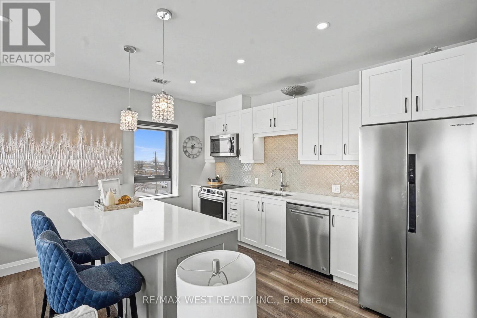 308 - 332 Gosling Gardens S, Guelph, Ontario  N1L 1G7 - Photo 5 - X12726122