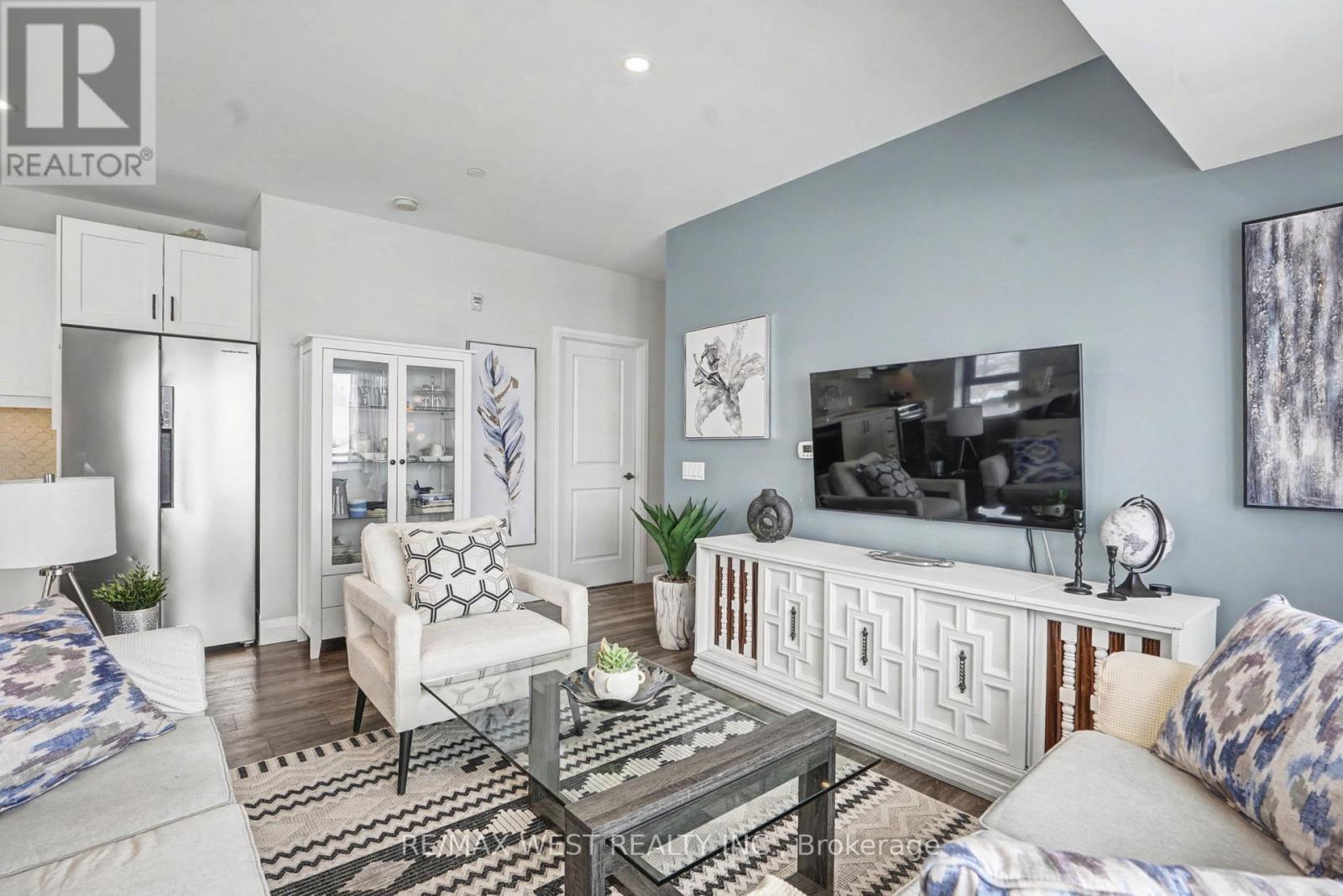 308 - 332 Gosling Gardens S, Guelph, Ontario  N1L 1G7 - Photo 6 - X12726122