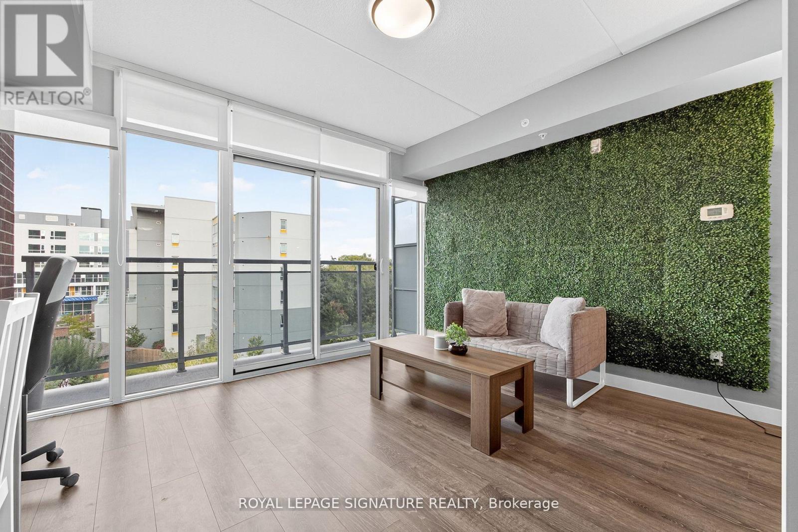 6 - 308 Lester Street, Waterloo, Ontario  N2L 0H9 - Photo 13 - X12726128