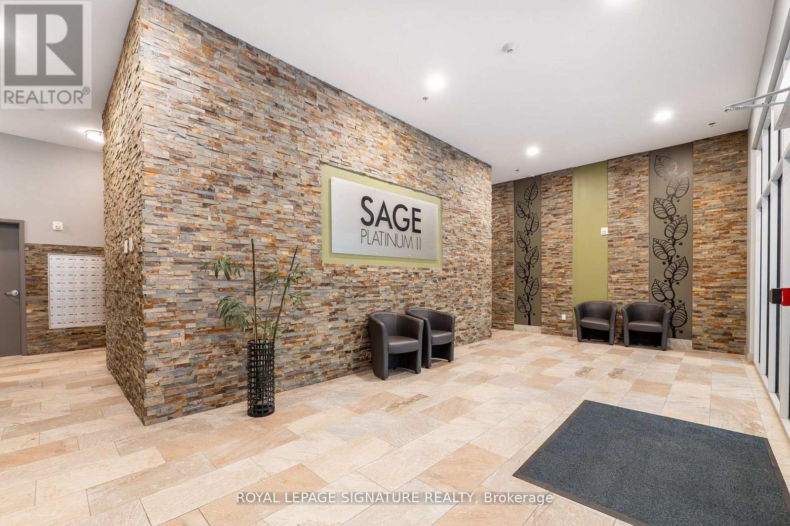 6 - 308 Lester Street, Waterloo, Ontario  N2L 0H9 - Photo 3 - X12726128