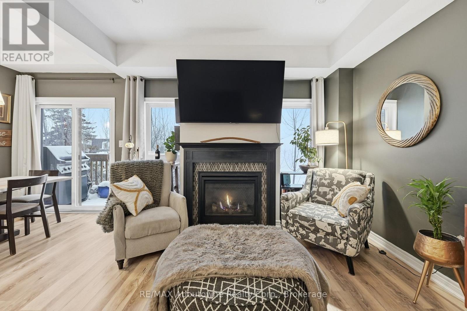 3969 Crown Street, Lincoln, Ontario  L3J 0S7 - Photo 13 - X12726188