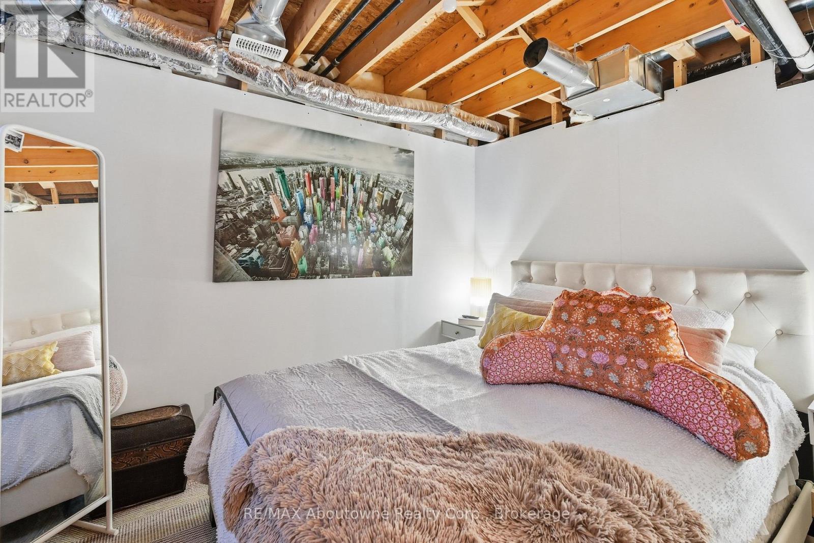 3969 Crown Street, Lincoln, Ontario  L3J 0S7 - Photo 38 - X12726188