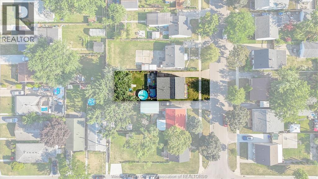 1614 Westcott, Windsor, Ontario  N8Y 4C7 - Photo 30 - 26001856