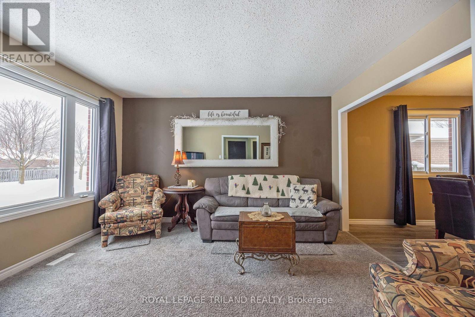 252 Josselyn Drive, London South, Ontario  N6E 3S5 - Photo 7 - X12725488