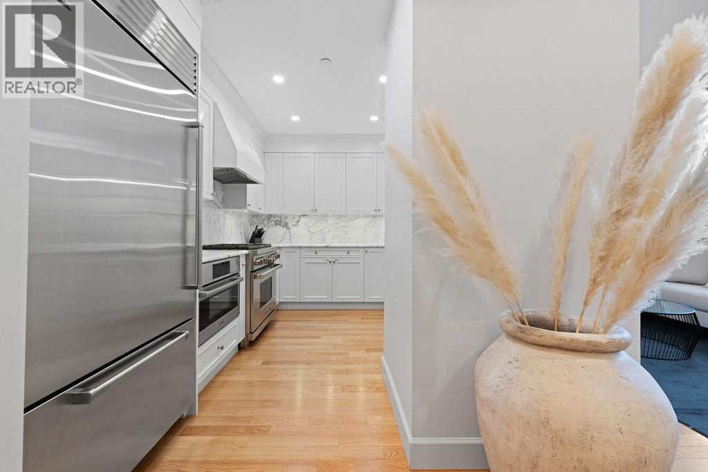 471 Beach Crescent, Vancouver, British Columbia  V6Z 3B9 - Photo 8 - R3082702