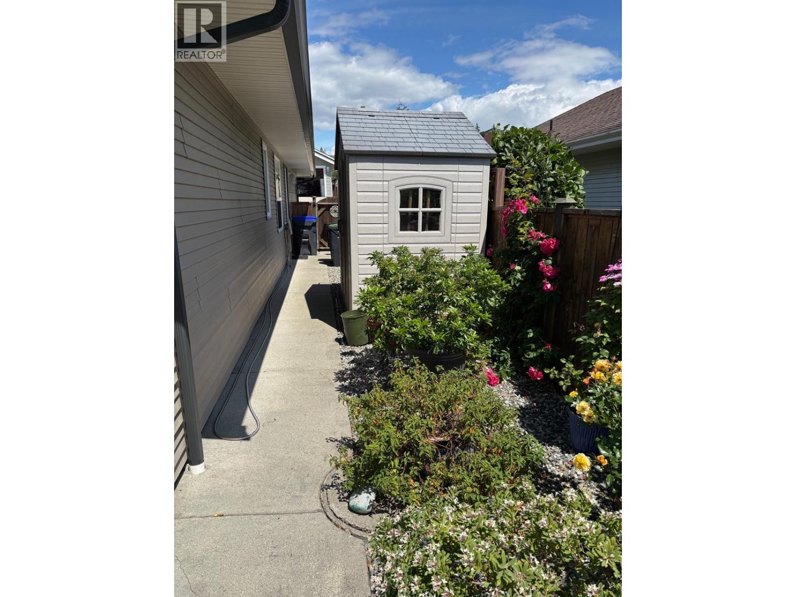 5696 Emily Way, Sechelt, British Columbia  V7Z 0N5 - Photo 37 - R3082694