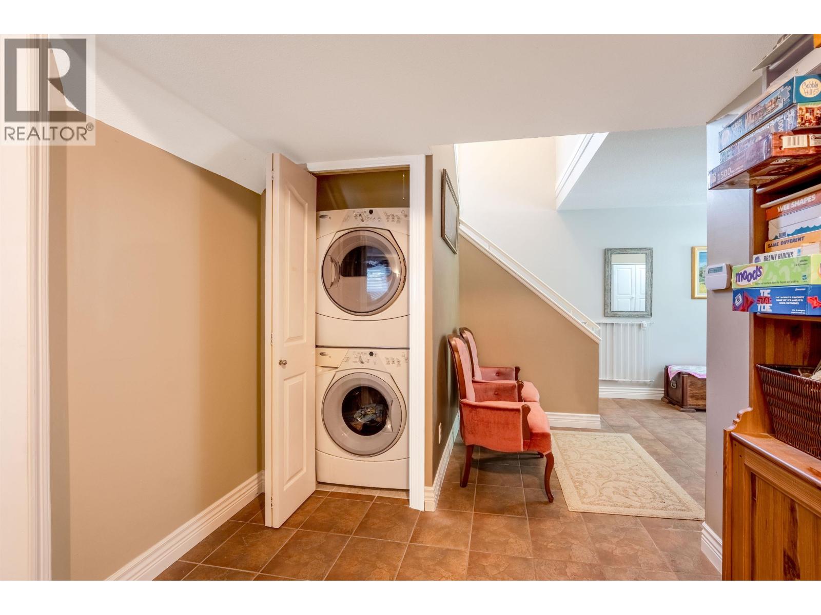 3051 Sienna Court, Coquitlam, British Columbia  V3E 3N7 - Photo 17 - R3082708