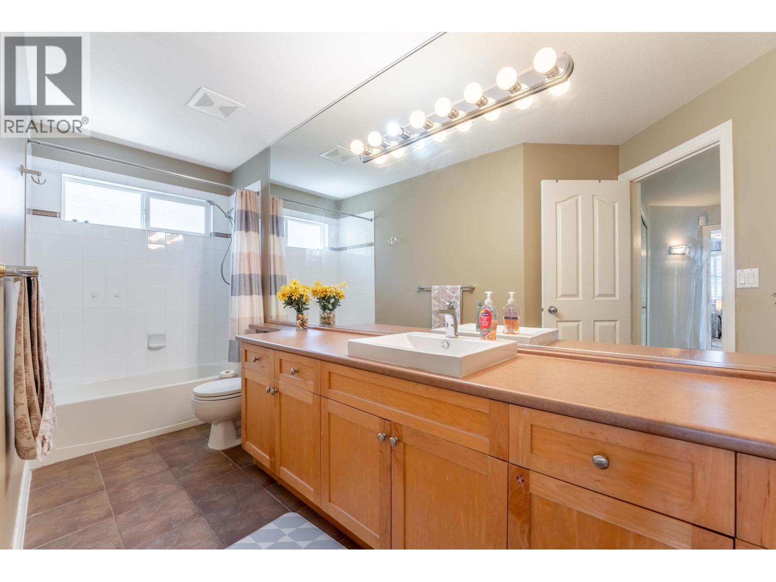 3051 Sienna Court, Coquitlam, British Columbia  V3E 3N7 - Photo 31 - R3082708