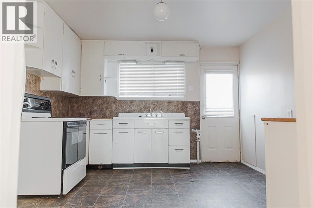 10120 103 Avenue, Grande Prairie, Alberta  T8V 1C1 - Photo 4 - A2236685