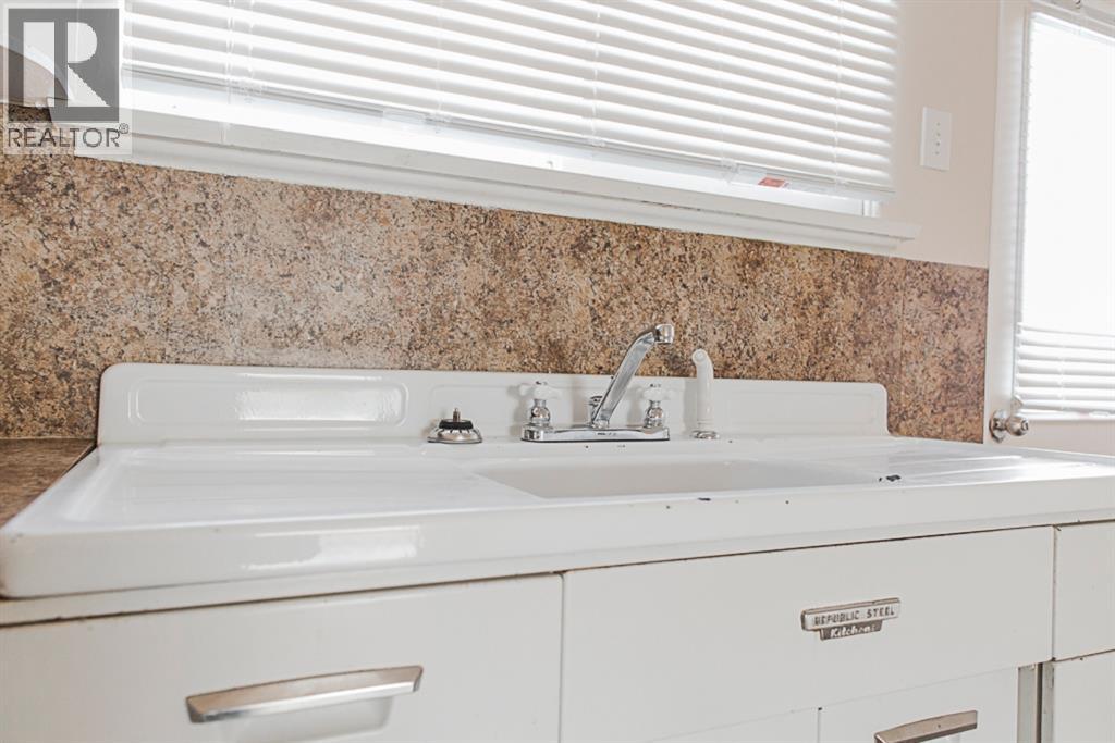 10120 103 Avenue, Grande Prairie, Alberta  T8V 1C1 - Photo 6 - A2236685