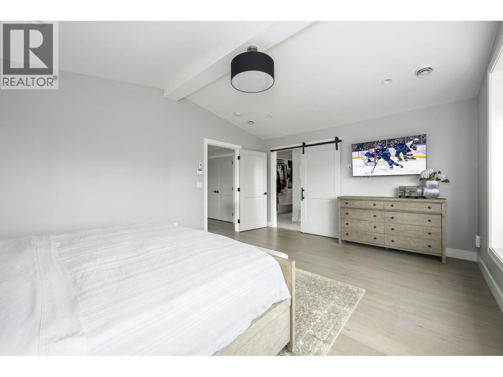 702 Robinson Street, Coquitlam, British Columbia  V3J 2W9 - Photo 15 - R3081841