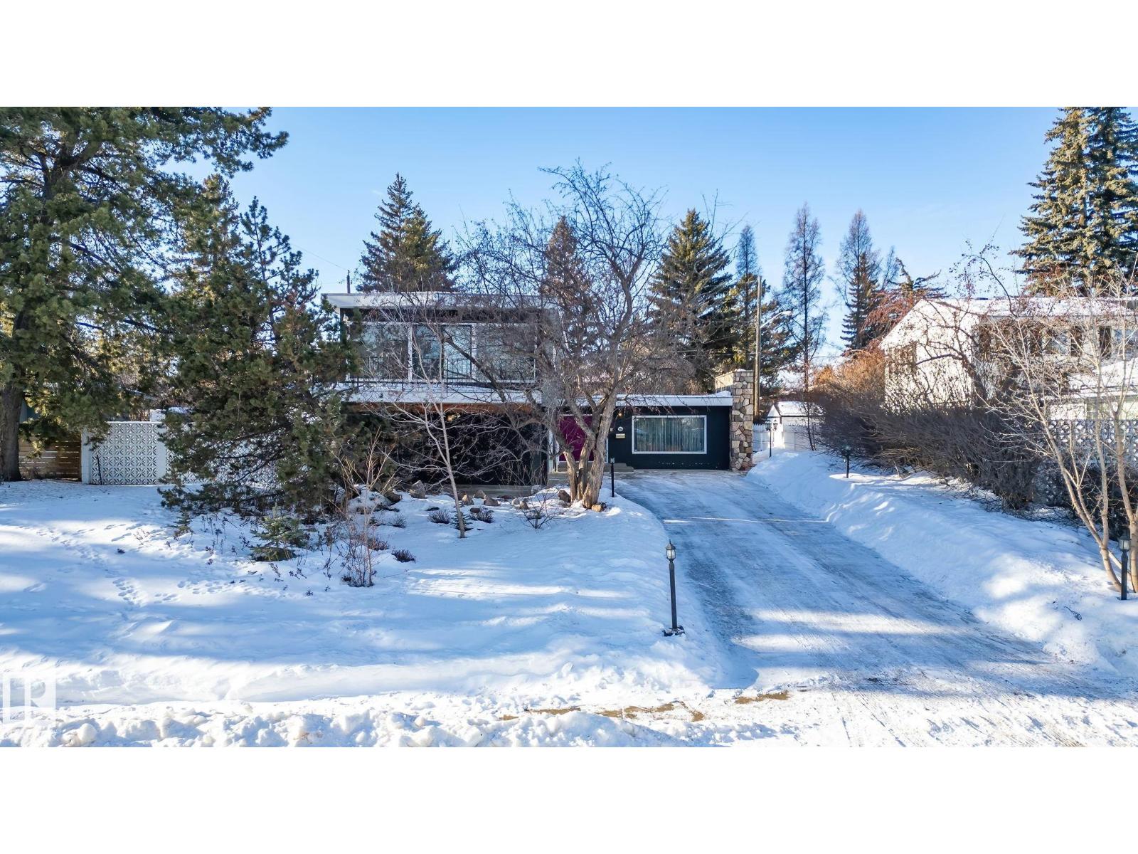 16 Laurier Pl Nw, Edmonton, Alberta  T5R 5P4 - Photo 2 - E4470934