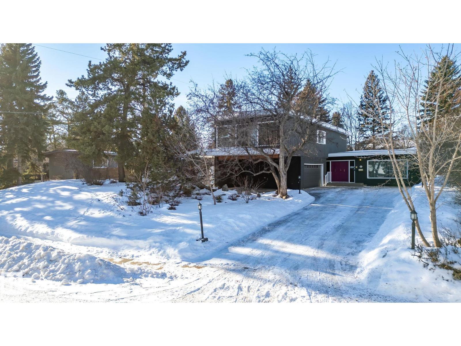 16 Laurier Pl Nw, Edmonton, Alberta  T5R 5P4 - Photo 3 - E4470934