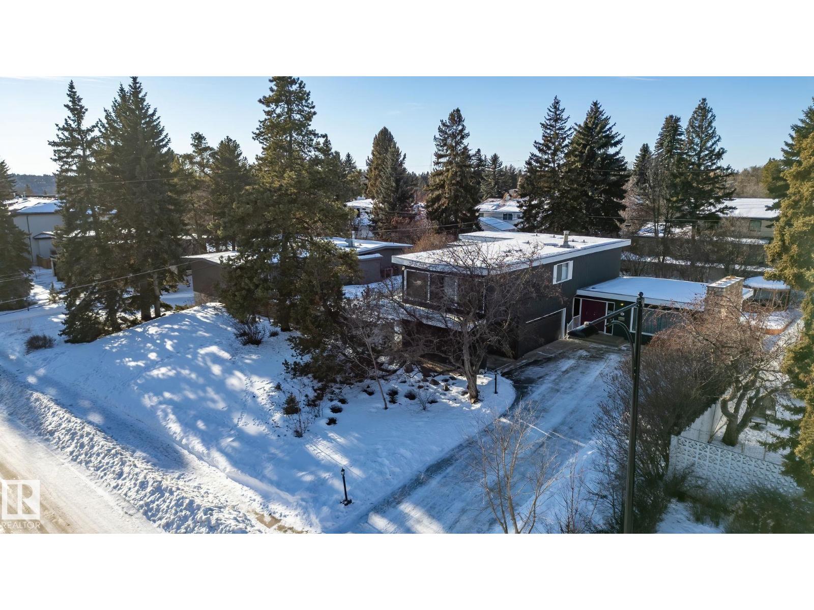 16 Laurier Pl Nw, Edmonton, Alberta  T5R 5P4 - Photo 4 - E4470934